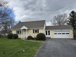 featured image of 3471 Horseshoe Pike