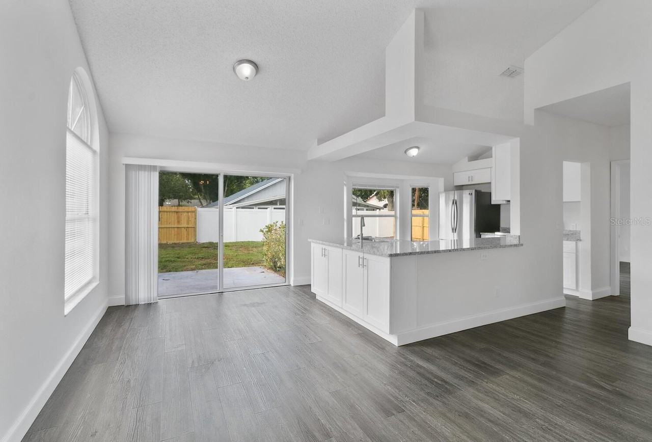 8748 Exposition Dr - Photo 4 of 15