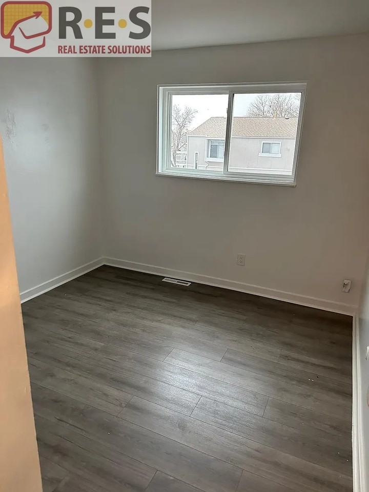 7986 Chase Cir #64 - Photo 7 of 9