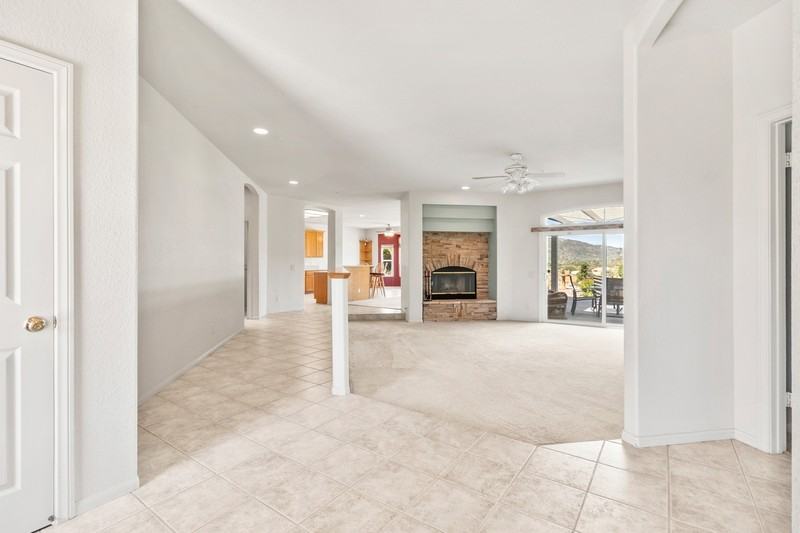 15543 Vista Vicente Dr - Photo 3 of 50