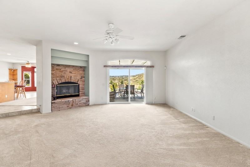 15543 Vista Vicente Dr - Photo 4 of 50