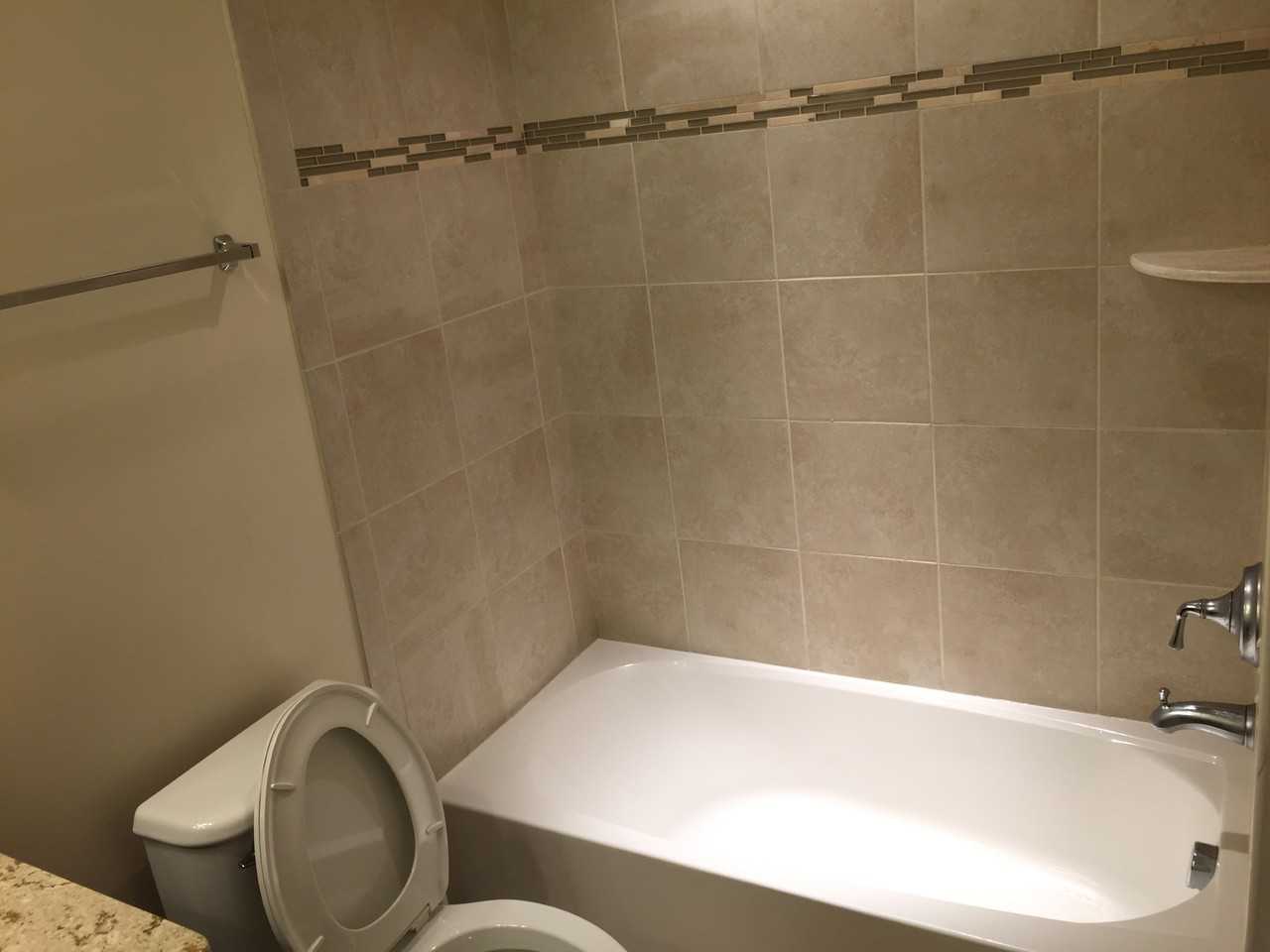 4502 Kennedy St #1 - Photo 6 of 7