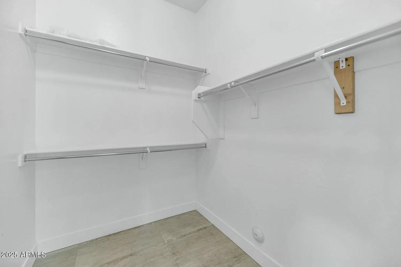 812 E Summerside Rd #NA - Photo 7 of 37