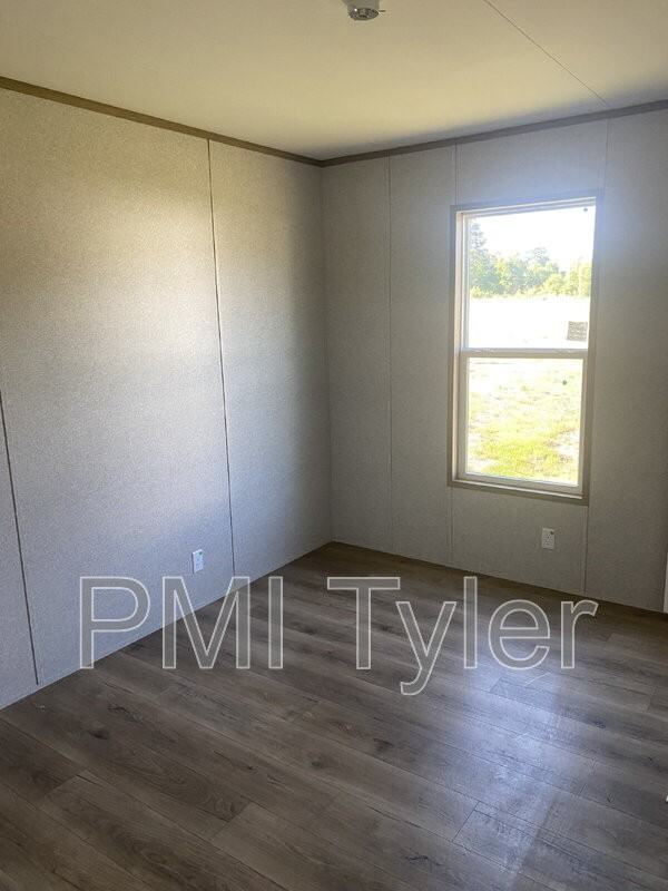 123 Dogwood Dr - Photo 6 of 9