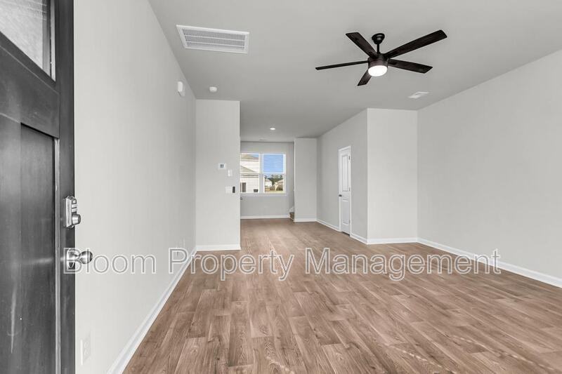 844 Lilyford Ln - Photo 3 of 50