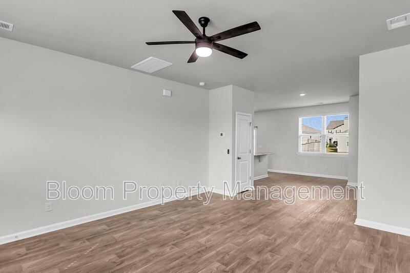 844 Lilyford Ln - Photo 5 of 50