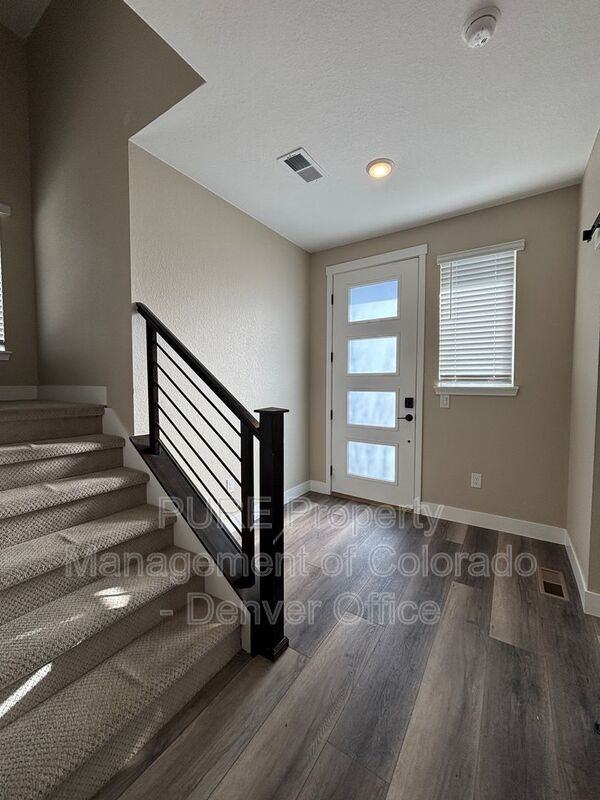 2215 S Poppy St - Photo 5 of 30