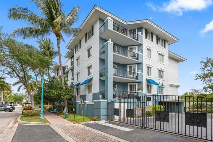 255 Northeast 3rd Avenue #407 - Photo 2 of 11