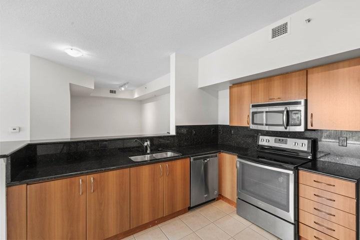 255 Northeast 3rd Avenue #407 - Photo 4 of 11