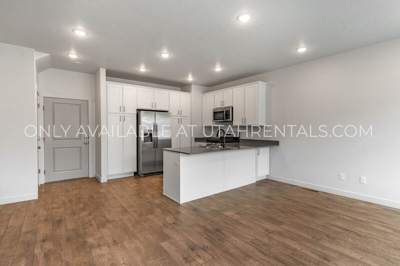 1786 Ne - Photo 4 of 28