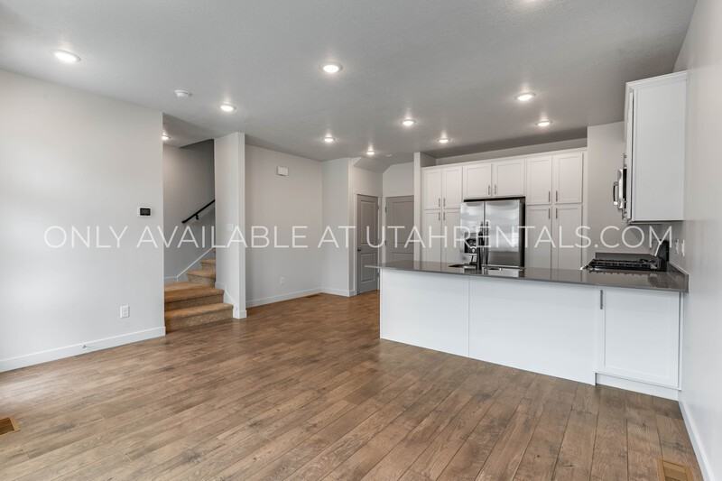 1786 Ne - Photo 5 of 28