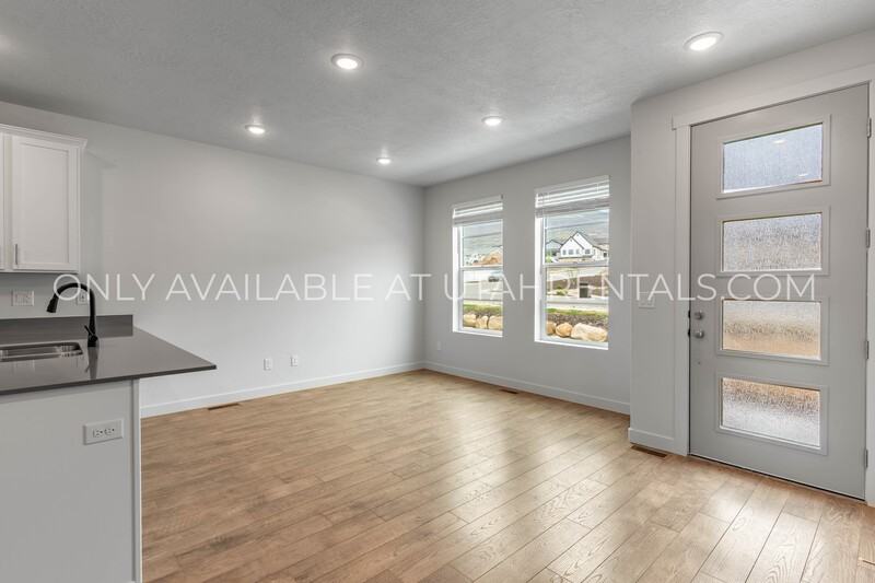 1786 Ne - Photo 6 of 28