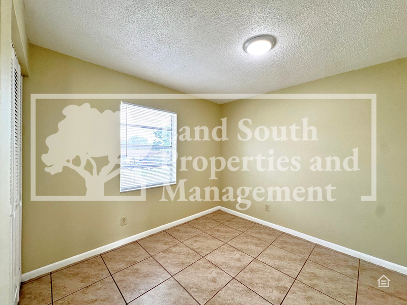 5836 Charlton Dr #5834-5836 - Photo 5 of 7