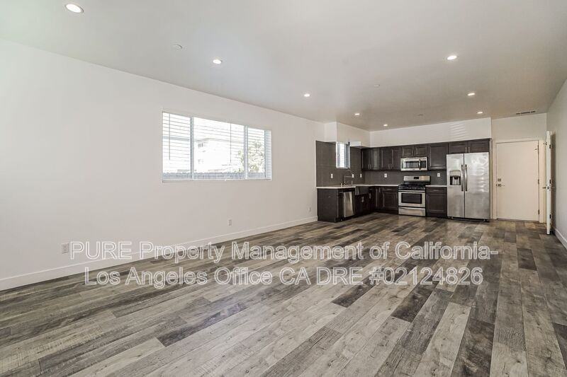 1342 N Kenmore Ave - Photo 4 of 22