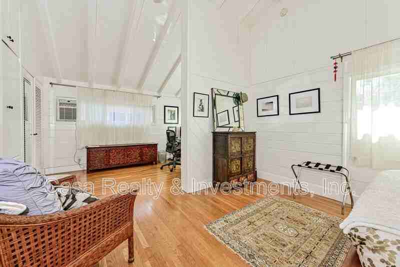 545 21st St - Photo 5 of 15