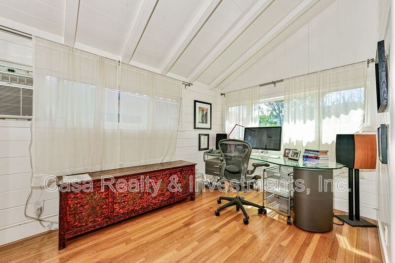 545 21st St - Photo 6 of 15