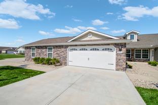 Redwood Brownsburg - Photo 1 of 1