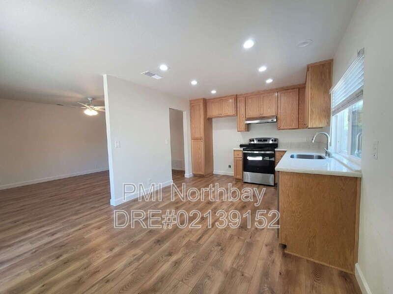 2578 Pembrook Way - Photo 3 of 15