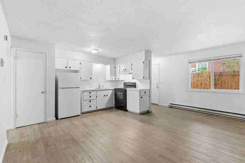 217 E Sinto Ave - Photo 2 of 12