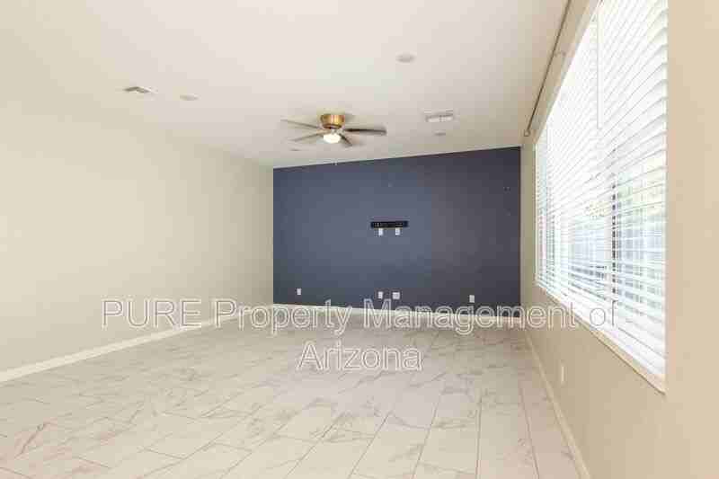 852 W Park Ave - Photo 5 of 24