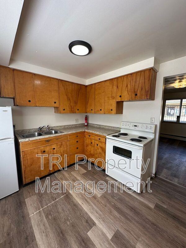 2018 6th Ave #3 - Photo 5 of 8