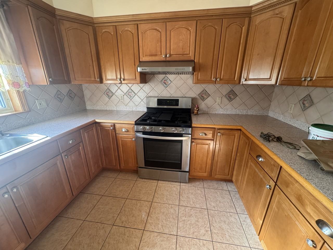 47 Winchester St #47 - Photo 2 of 24