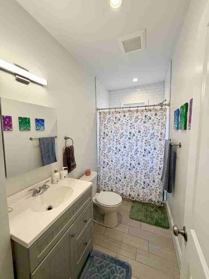 E Cottage St #3 - Photo 5 of 16