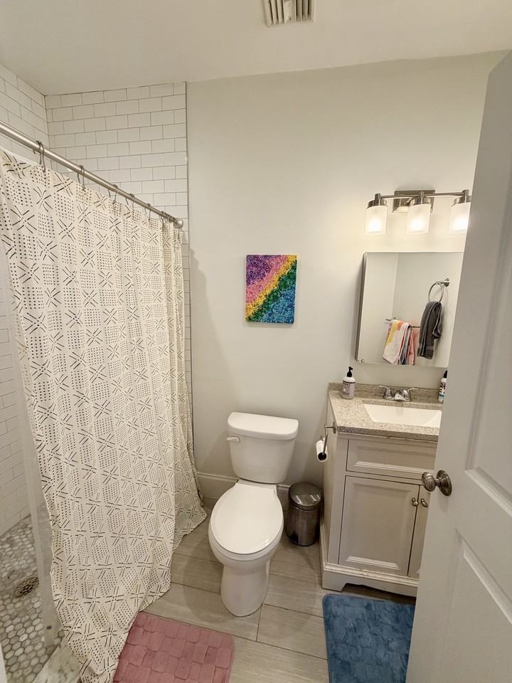 E Cottage St #3 - Photo 7 of 16