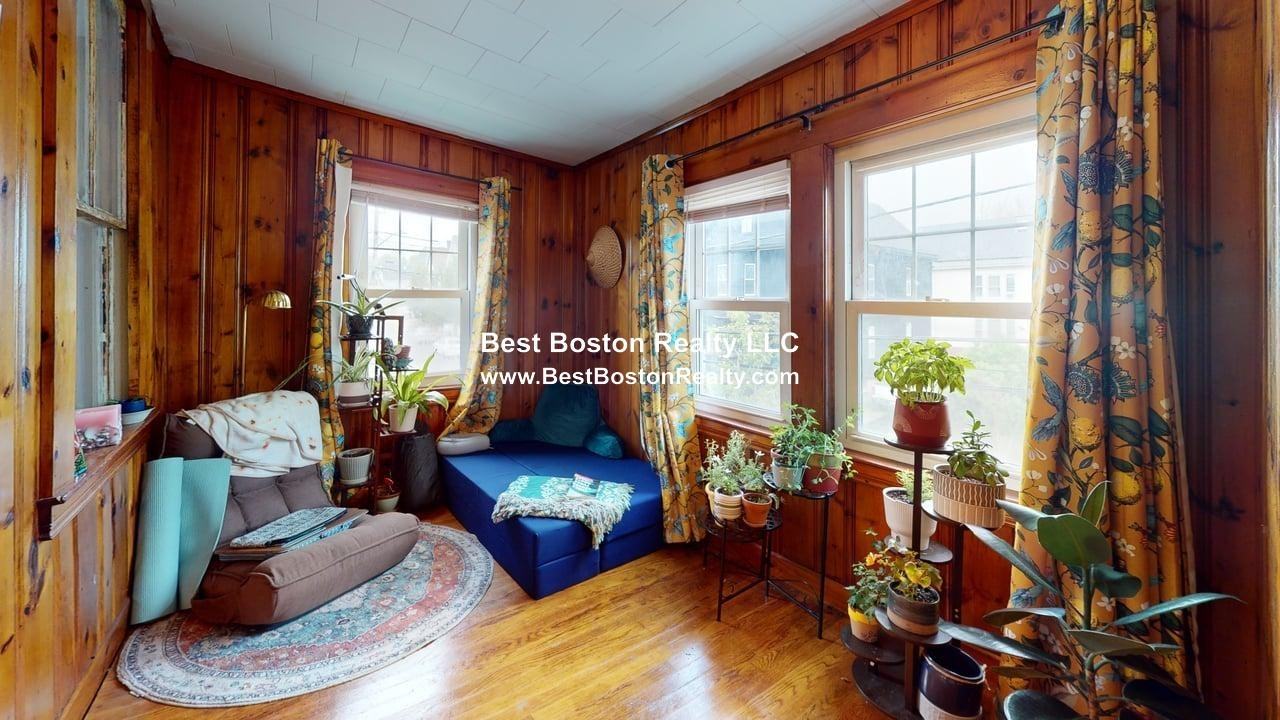 101 Mills St #2 - Photo 6 of 11