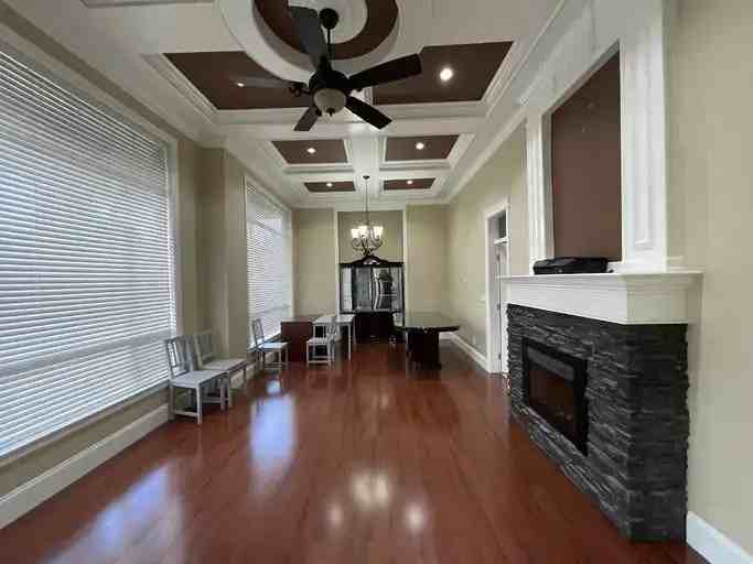 16482 88 Ave - Photo 5 of 16