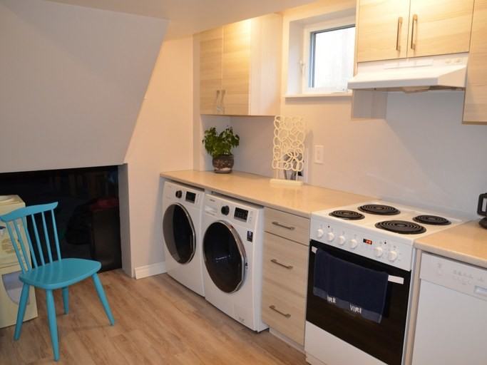 18 Carlton Rd - Photo 2 of 14