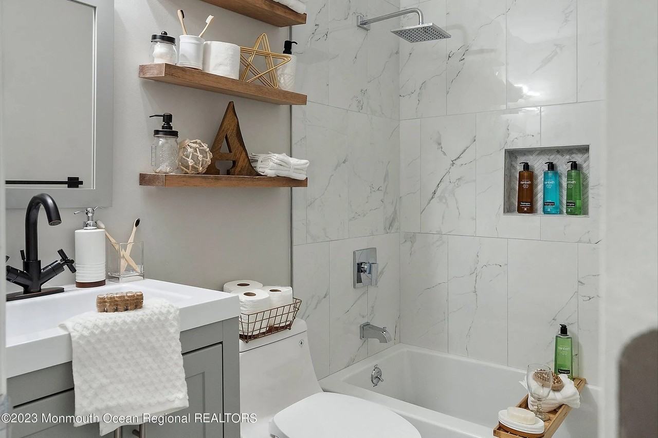 80 Morningside Ave #NA - Photo 2 of 16