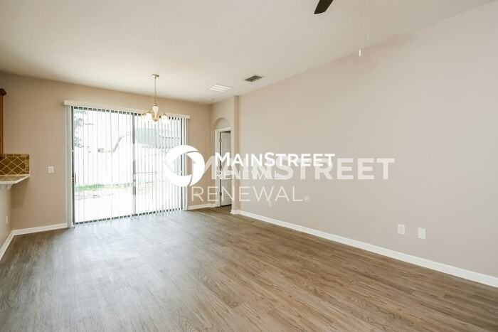 4632 Doral Park Ave - Photo 4 of 16