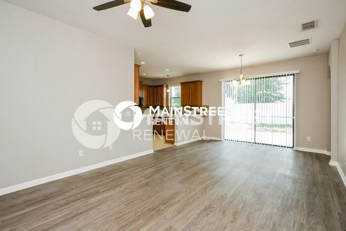 4632 Doral Park Ave - Photo 5 of 16