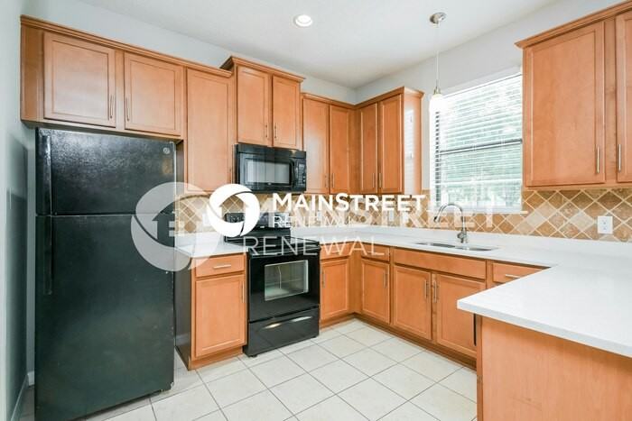 4632 Doral Park Ave - Photo 7 of 16