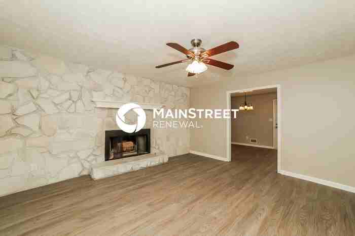 172 Corley Cir - Photo 5 of 18