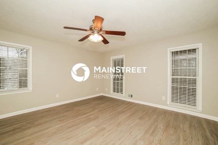 172 Corley Cir - Photo 6 of 18