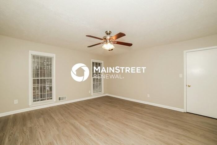 172 Corley Cir - Photo 7 of 18
