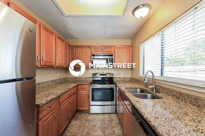 Sunrise Bend Dr - Photo 7 of 16