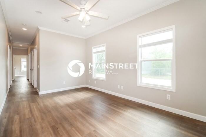 1701 16th Ave S - Photo 5 of 20