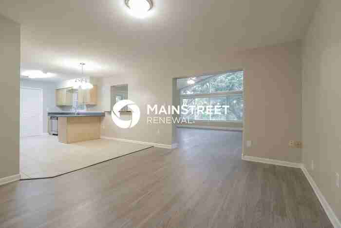 1305 Ridgefield Ave - Photo 3 of 16