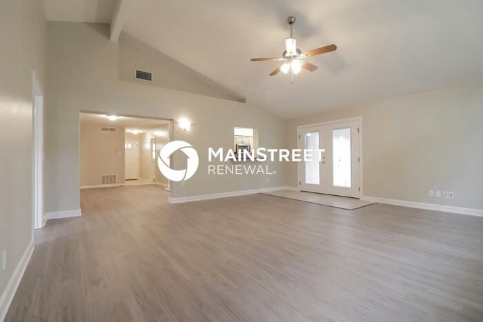 1305 Ridgefield Ave - Photo 5 of 16