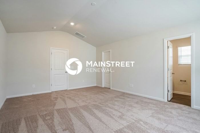 140 Atlas Dr - Photo 7 of 17