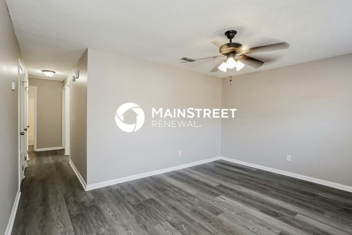 4284 Key Vega Dr S - Photo 3 of 16