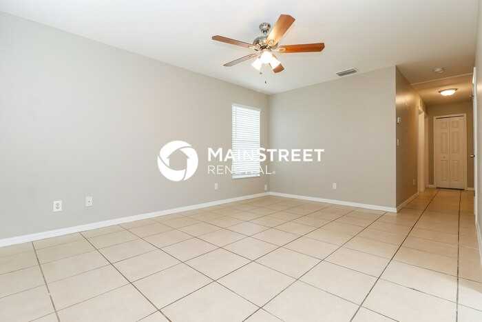 5545 5th Ave - Photo 4 of 16