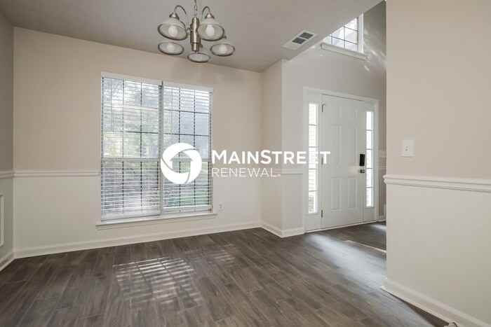 242 Fairview Pt - Photo 5 of 18