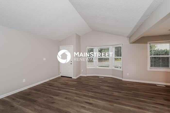 1729 Tall Oak Cir - Photo 6 of 17