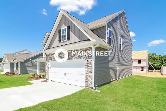 413 Brisk Dr - Photo 4 of 17