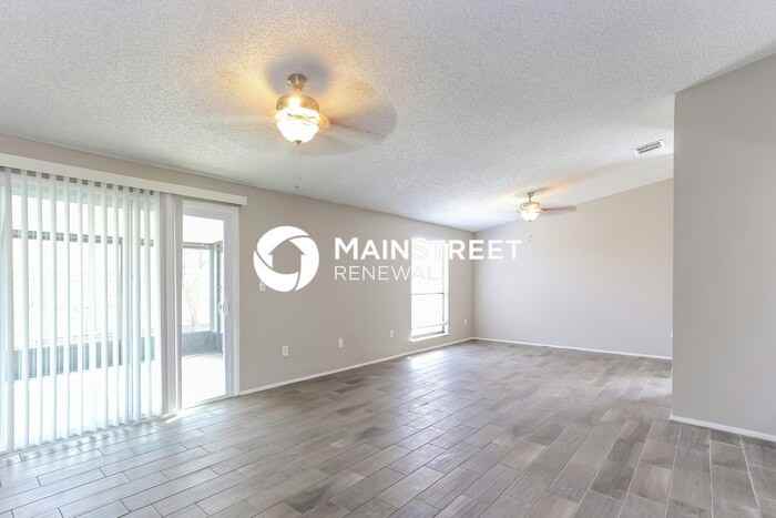 1209 Hawley Ct - Photo 3 of 16