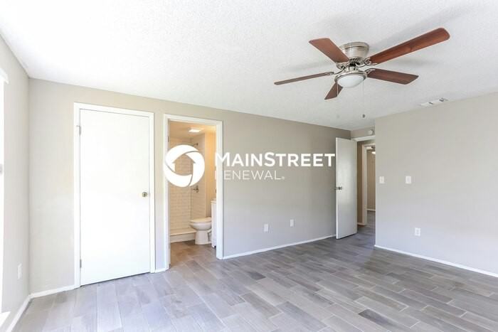 1209 Hawley Ct - Photo 7 of 16